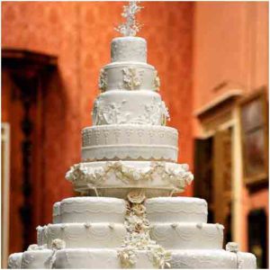 wedding cake - excellent stage decorators 